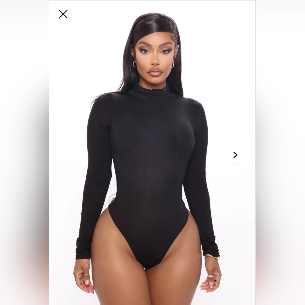 Fashion Nova- Pamela Turtle Neck Long Sleeve Bodysuit- W Sz Small